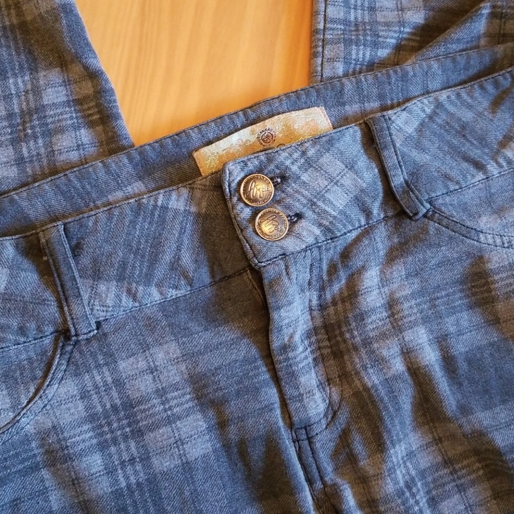 American Rag Plaid Pants - Picture 5 of 5